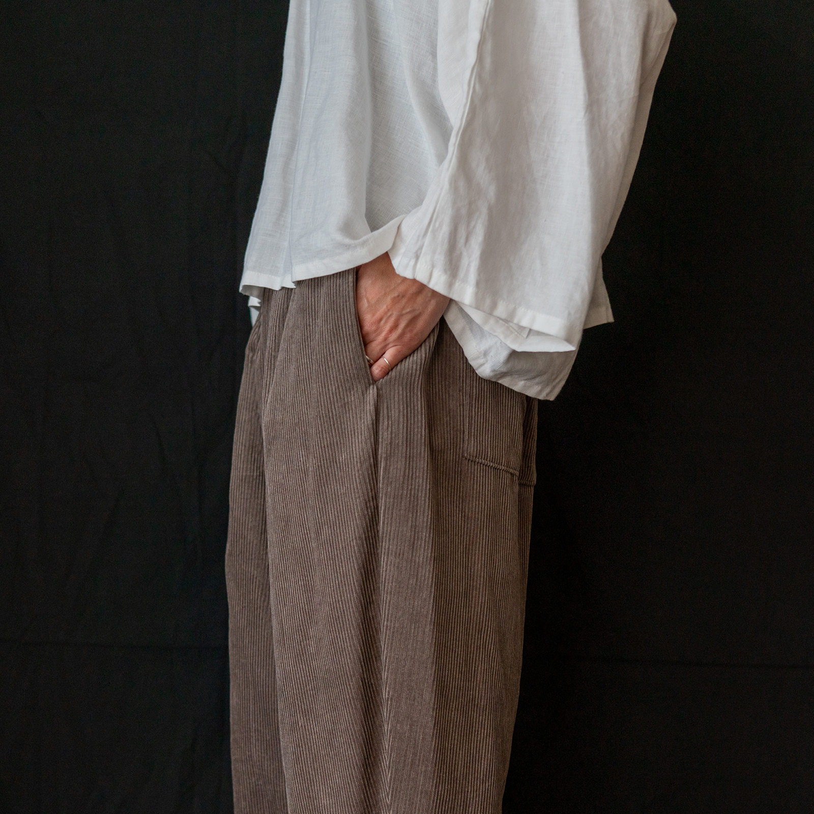 Cotton Corduroy - Grayish Leaf