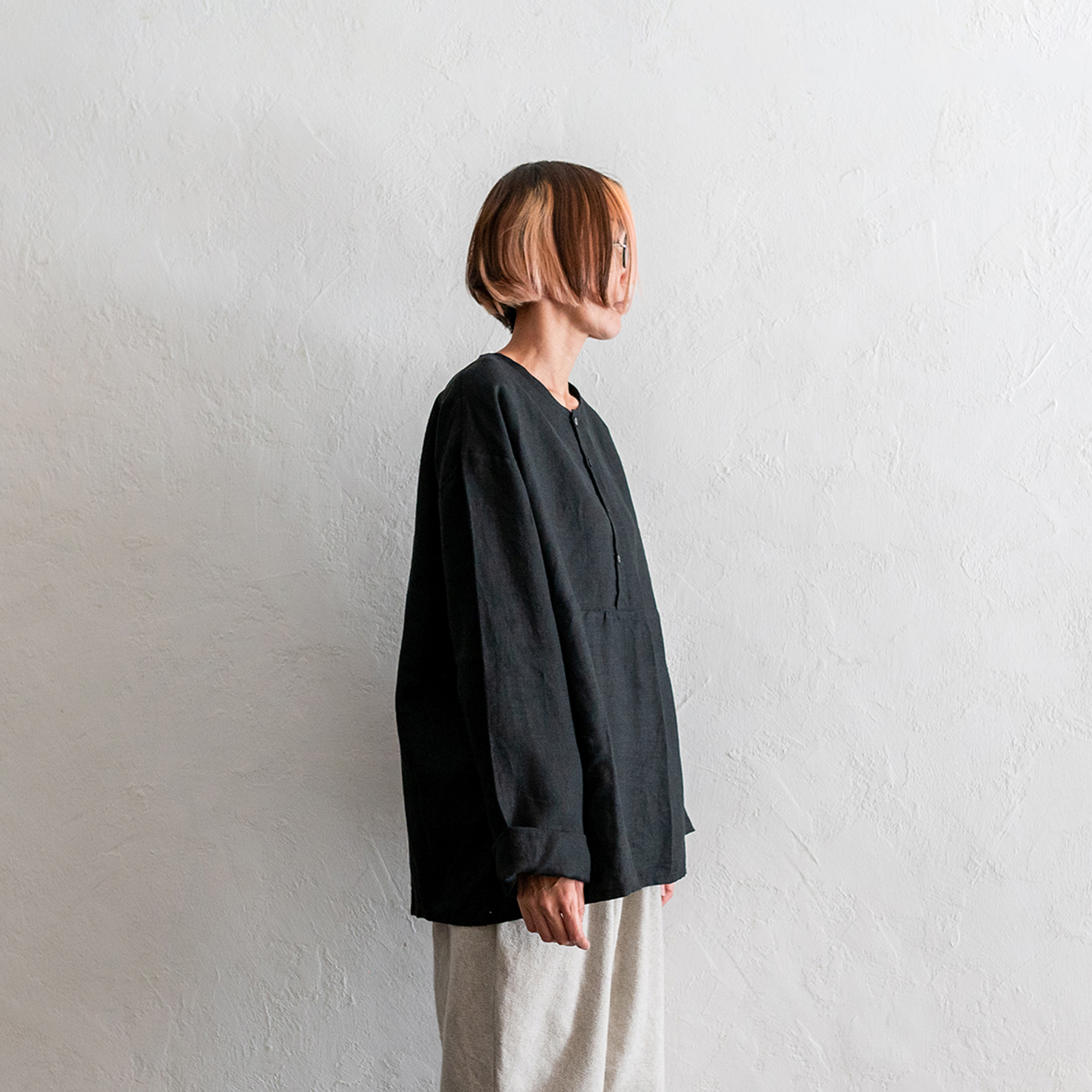Linen - Black