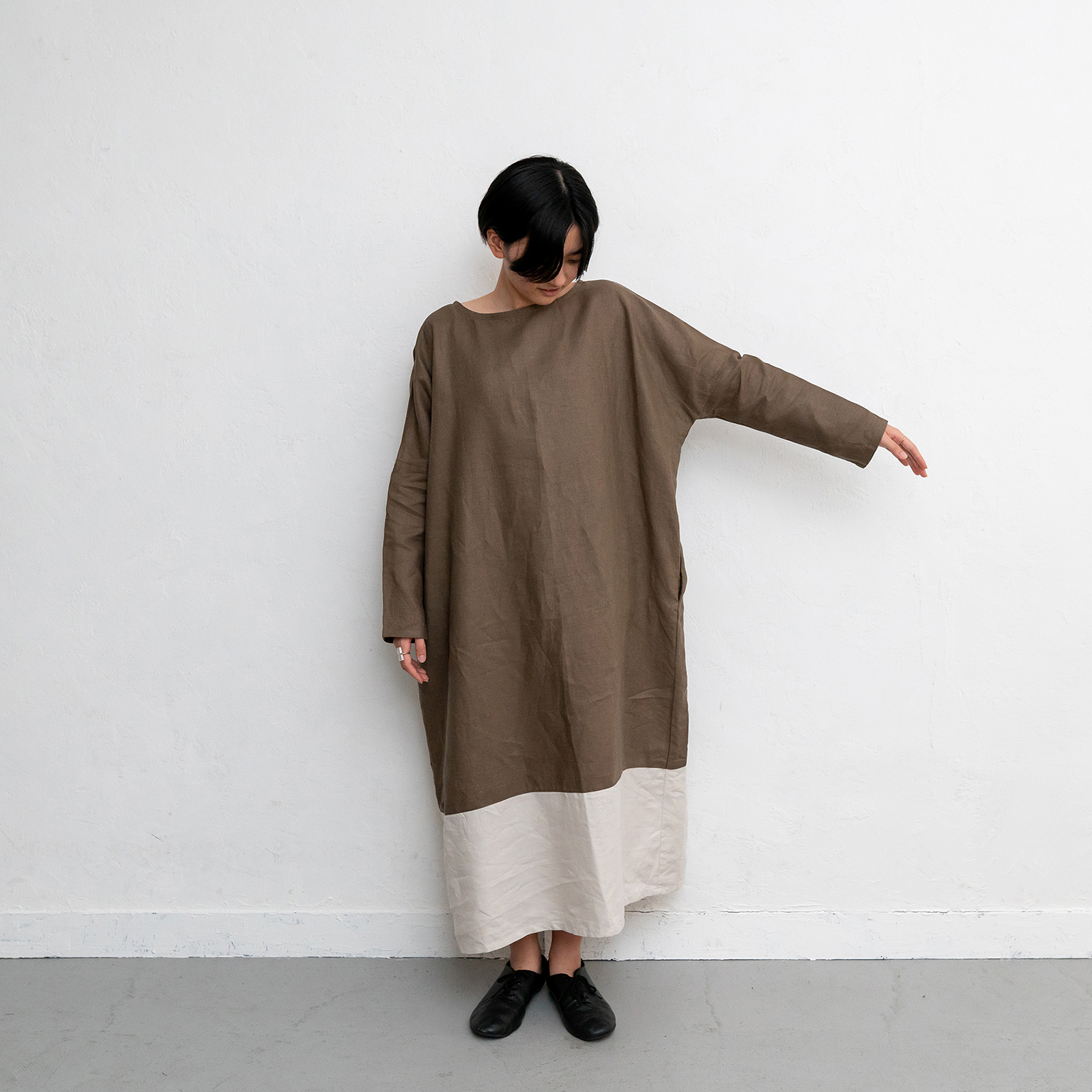 Linen - Khaki x Mushroom